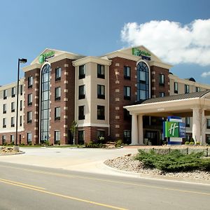 Holiday Inn Express & Suites Marion Northeast By Ihg